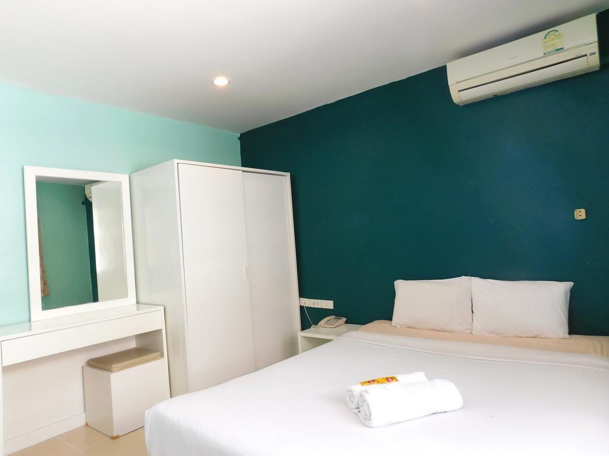 Be Fine Guesthouse Phuket Екстериор снимка